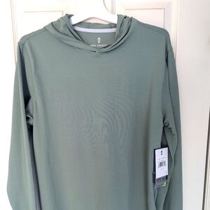 NWT mens hoodie. Free Country